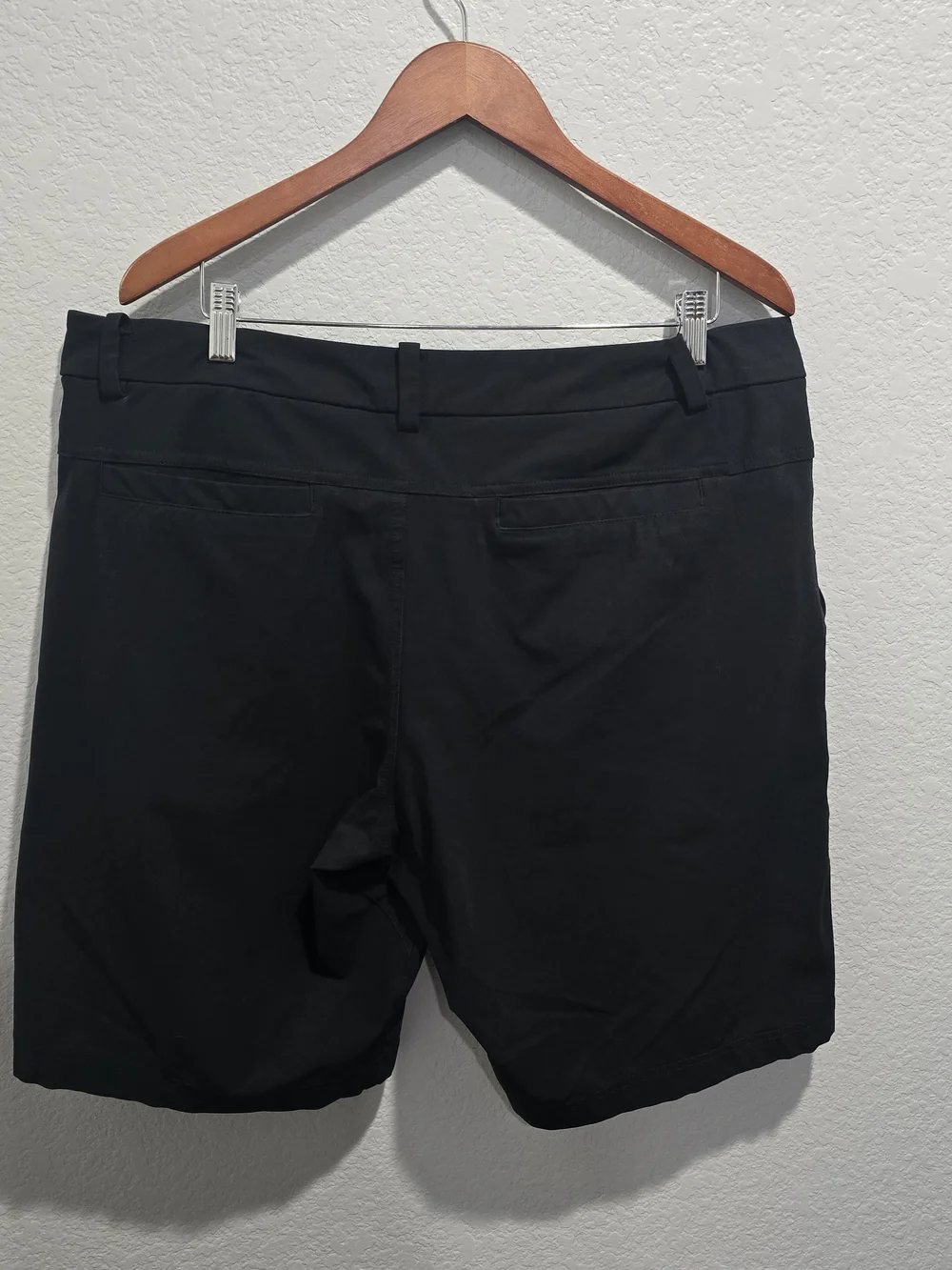 Lululemon Commission Shorts Black Size 38 Men's Stretch Golf Casual Chino 10